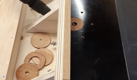 Défonceuse intégrée à la scie sous table